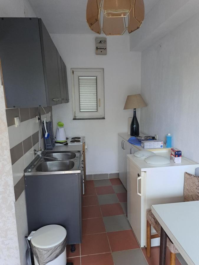 Dobar San Apartment ซาเกร็บ ภายนอก รูปภาพ